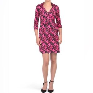 JB by JULIE BROWN Black & Pink Geometric Print Wrap Dress size medium
